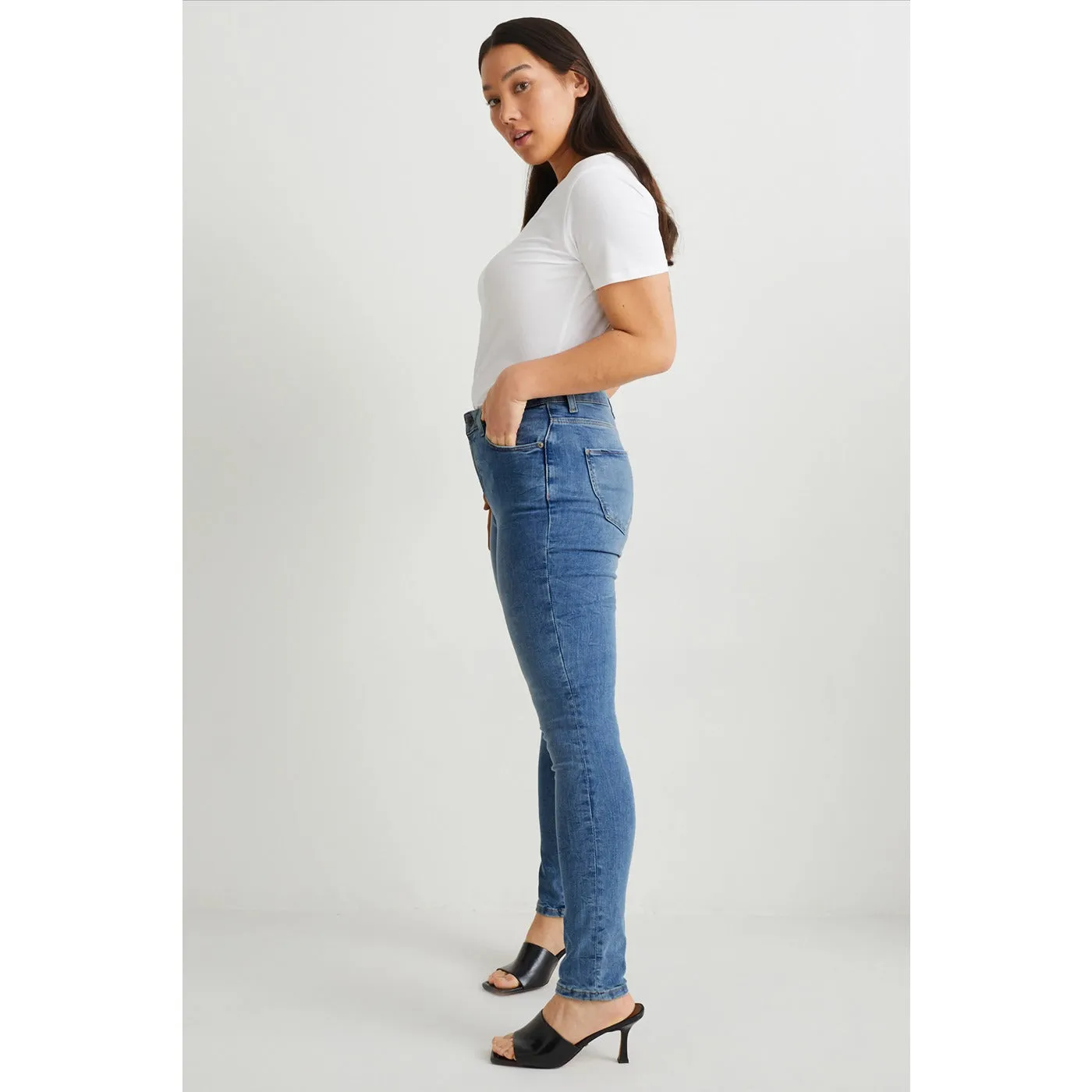 CA Curvy Blue Skinny Jeans