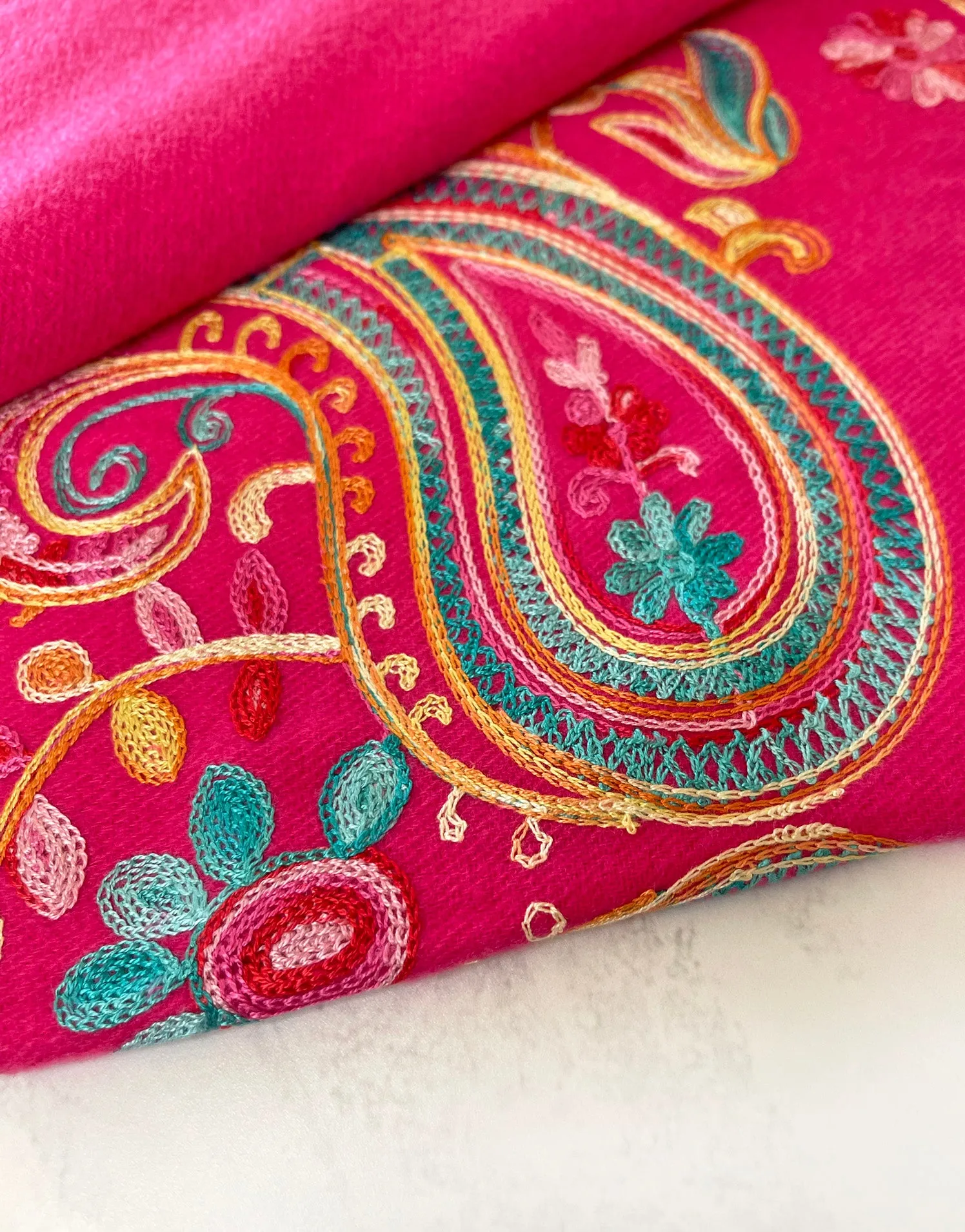 LARGE HOT PINK COLOURFUL PAISLEY CASHMERE COTTON BLEND WINTER SHAWL BLANKET SCARF