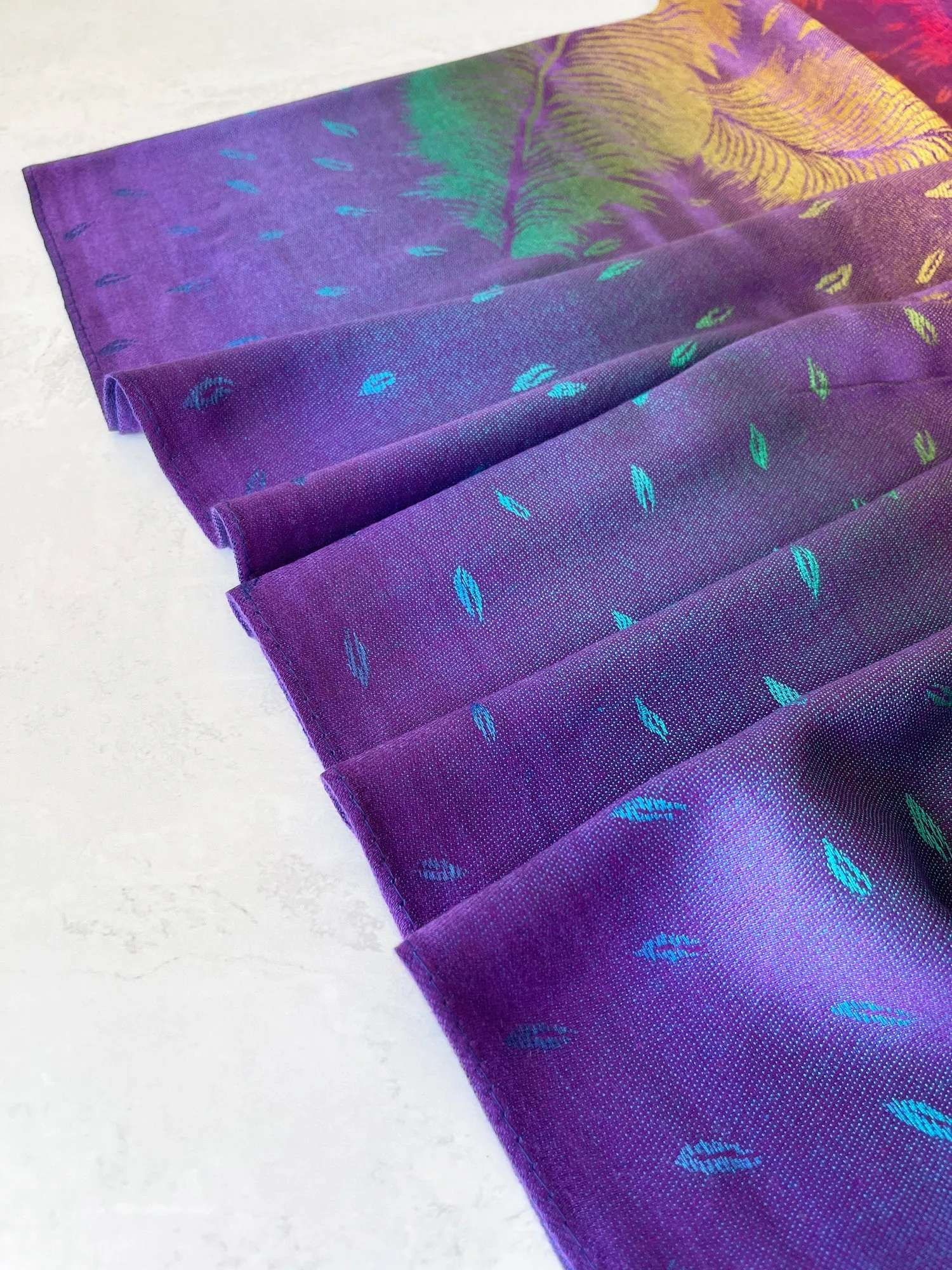 LARGE PURPLE RAINBOW FEATHER AND LEAF PRINT PASHMINA SHAWL SCARF