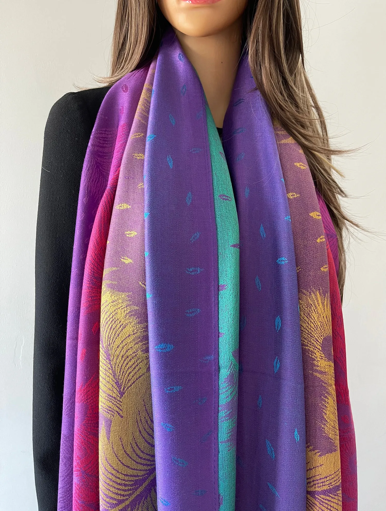 LARGE PURPLE RAINBOW FEATHER AND LEAF PRINT PASHMINA SHAWL SCARF