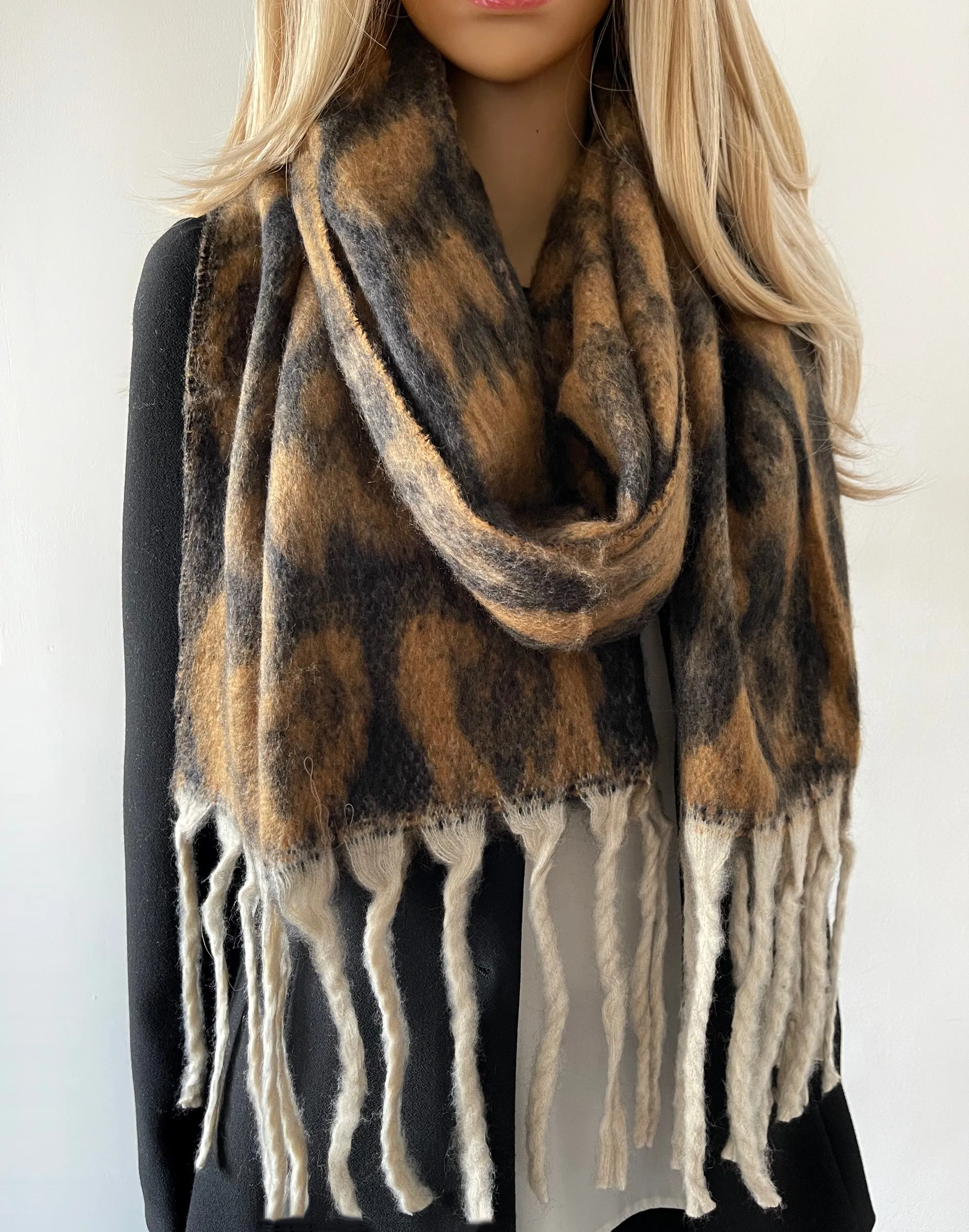 LONG BROWN WOOL MIX FLUFFY OVERSIZED LEOPARD PRINT SCARF