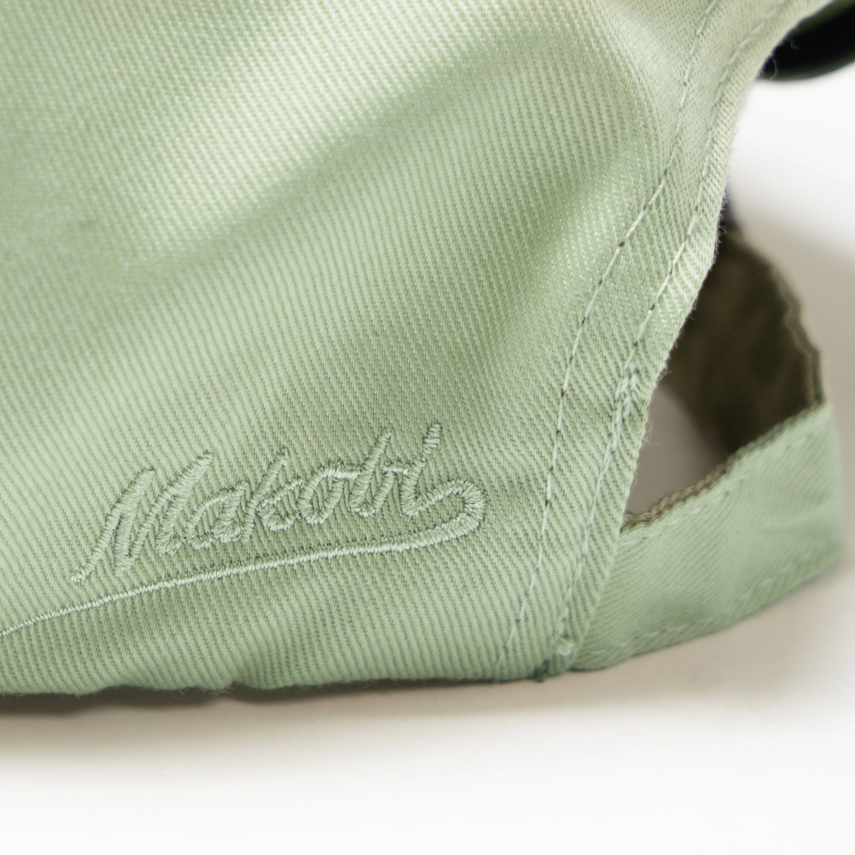 M003 Makobi Bergamo Essential Cap - Olive