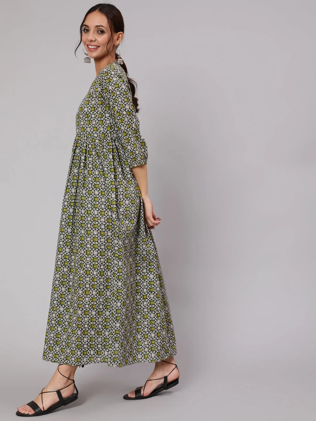 Women Grey Abstrac Printed Gathered Dress With Three Quarter Sleeves