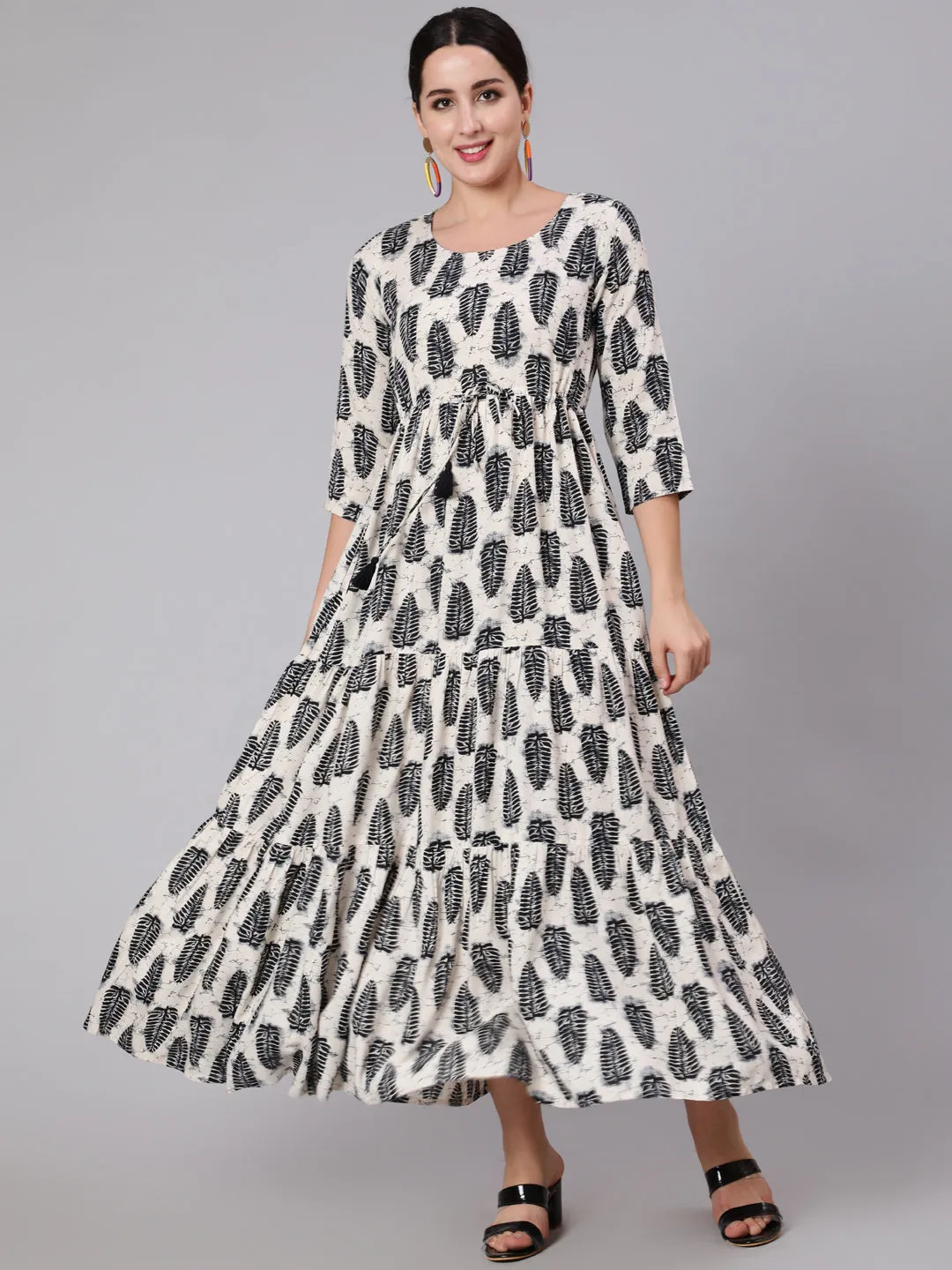 Women Off-White Printed Flared Dress With Three Quarter Sleeves